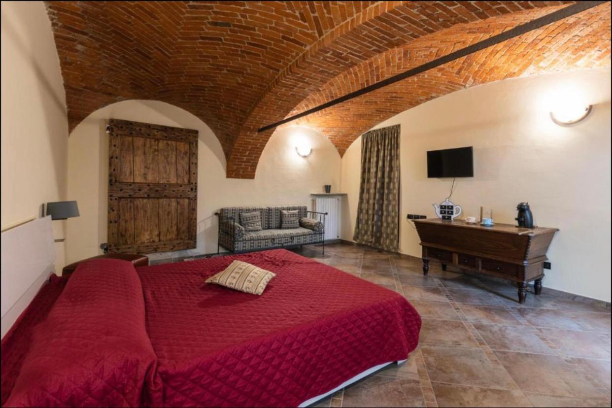 Casa Furno Certe Notti Langhe B&B 외부 사진